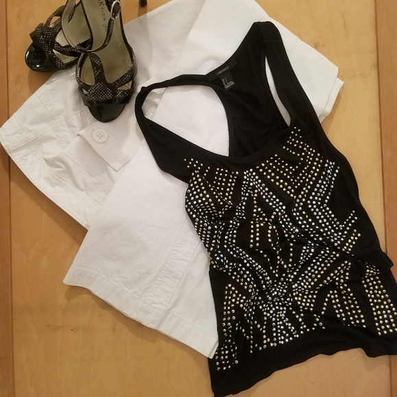 🍍3/$20 Beaded Tank - Picture 1 of 5